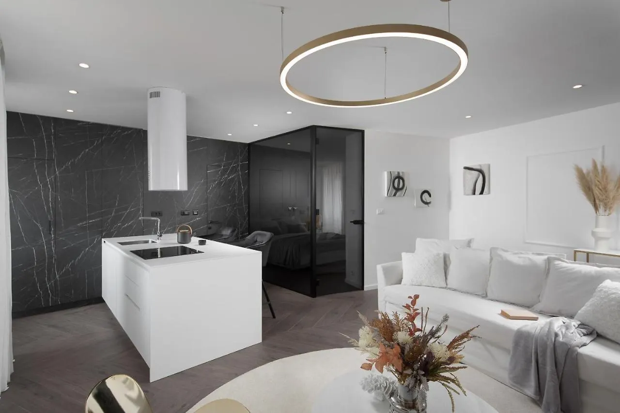 Premium Apartment Ca' San Marco In A Historic Town Labin